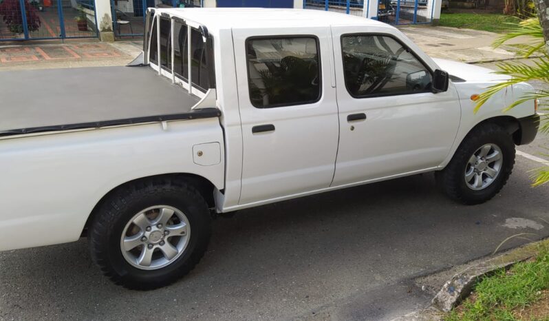 2013 Nissan Np300 Pick Up lleno
