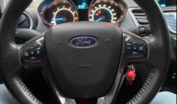2014 Ford Fiesta lleno