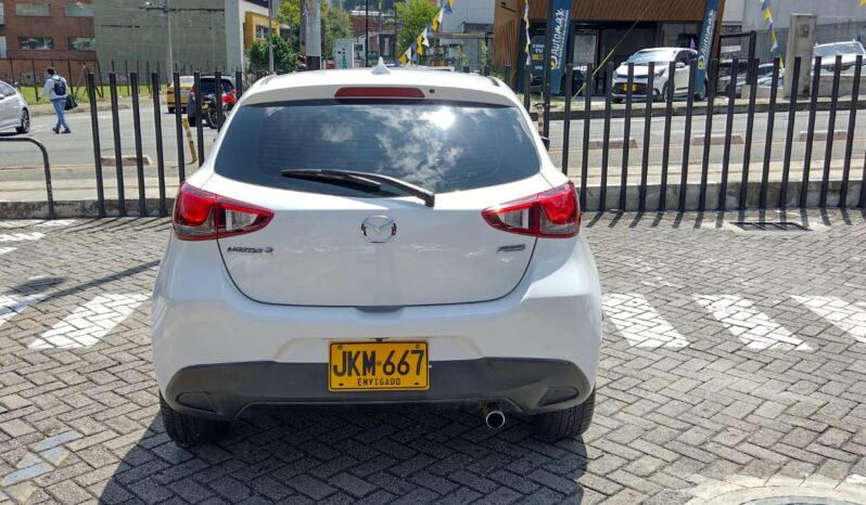 Mazda 2 2018 lleno