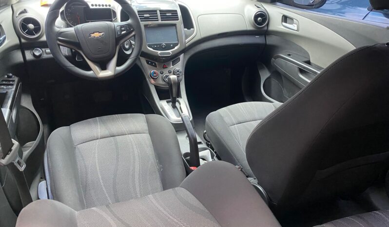 Chevrolet Sonic 2015 lleno