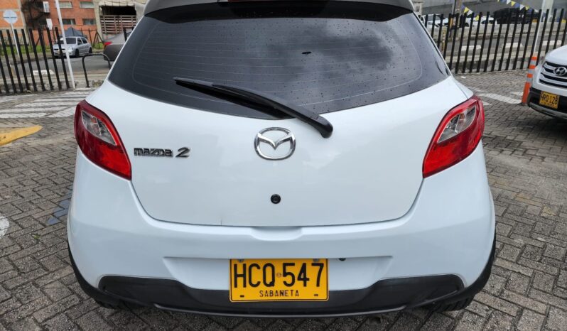 Mazda 2 2014 lleno