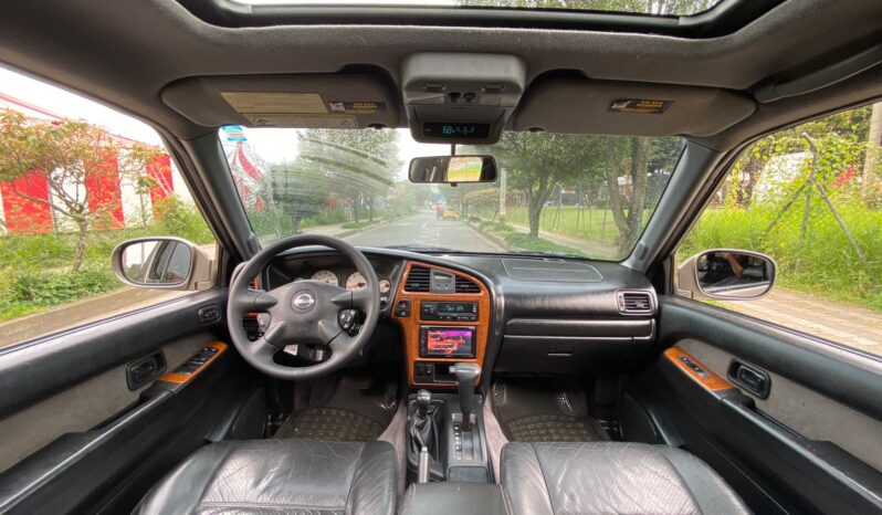 Nissan Pathfinder R50 2004 lleno