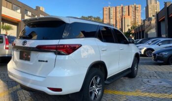Toyota Fortuner Urbana 2018 lleno