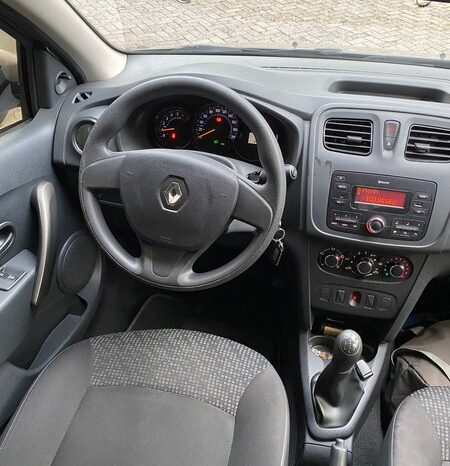 Renault Sandero 2019 lleno