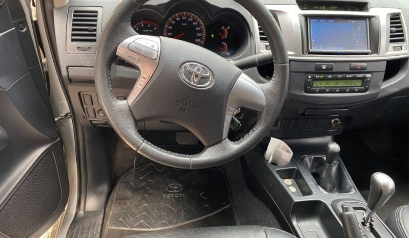 Toyota Hilux 2014 lleno