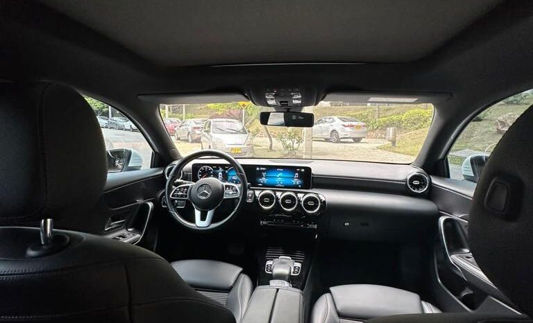 Mercedes-Benz A200 2019 lleno