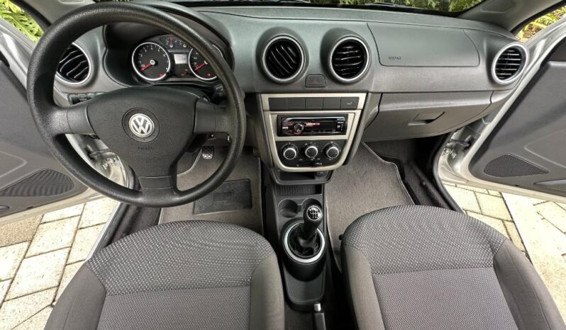 Volkswagen GOL VOYAGE 2011 lleno