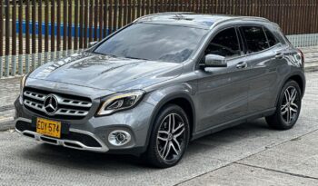 Mercedes-Benz GLA 200 2019 lleno