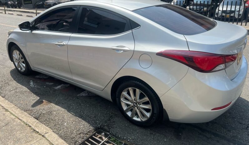 Hyundai Elantra 2015 Gls lleno