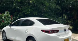 Mazda 3 2024 GRAND TOURING MHEV