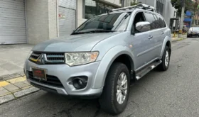 Mitsubishi Nativa 2015 3.5I