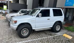 Mitsubishi Montero 2007