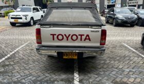 Toyota Hilux 2010 2.7L