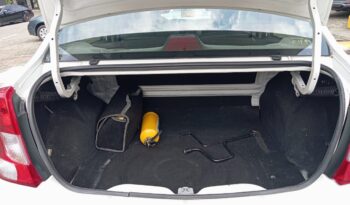 Renault Logan 2008 lleno