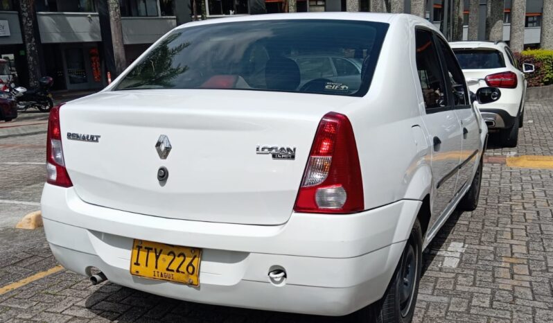 Renault Logan 2008 lleno