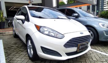 Ford Fiesta 2018 SE lleno