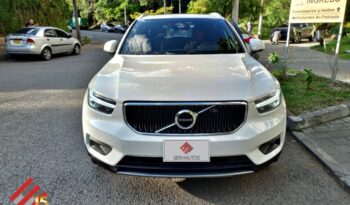 Volvo xc40 2020 T4 FWD Momentum lleno