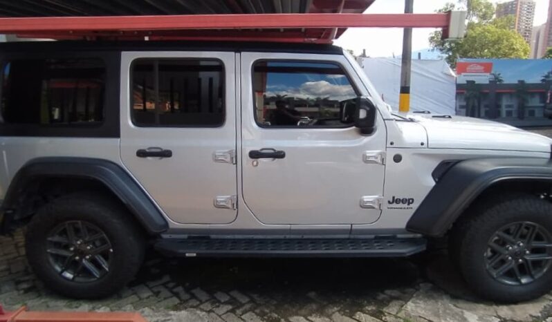 Jeep Wrangler 2024 lleno