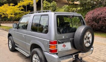 Mitsubishi Montero 2010 GLX lleno