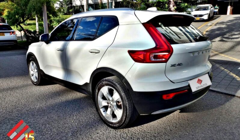 Volvo xc40 2020 T4 FWD Momentum lleno