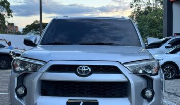 Toyota 4runner 2018 SR5 lleno