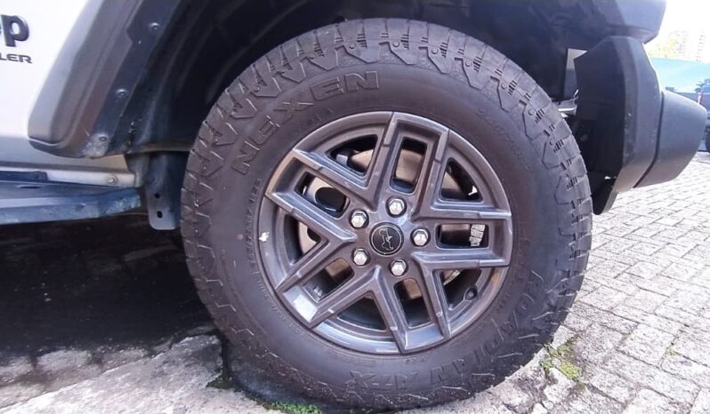 Jeep Wrangler 2024 lleno