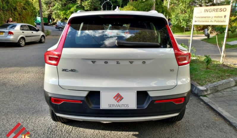 Volvo xc40 2020 T4 FWD Momentum lleno