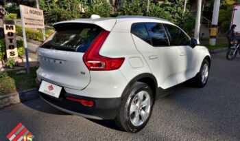 Volvo xc40 2020 T4 FWD Momentum lleno