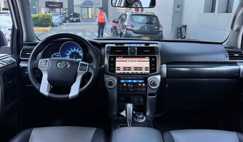 Toyota 4runner 2018 SR5 lleno