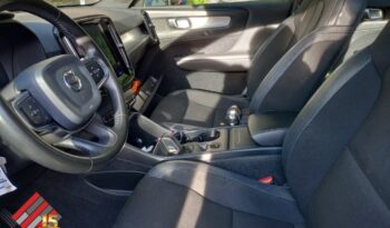 Volvo xc40 2020 T4 FWD Momentum lleno