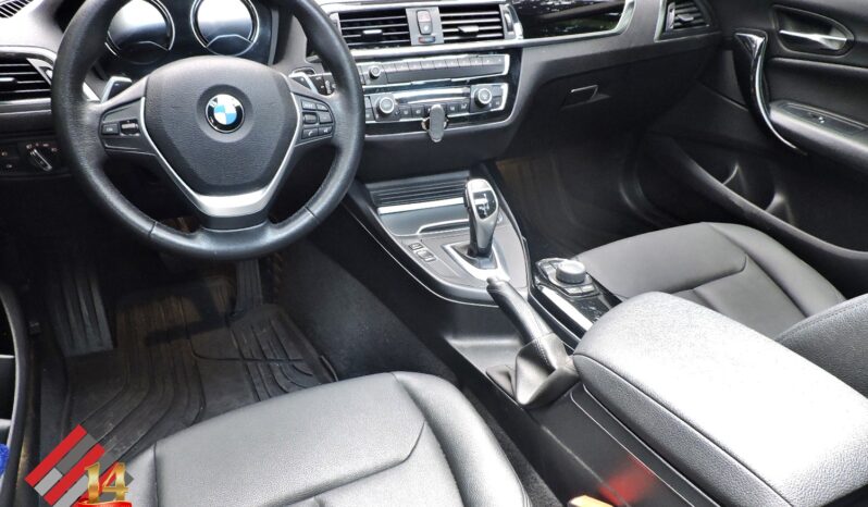 BMW 120i 2018 LCI COMFORT TP lleno