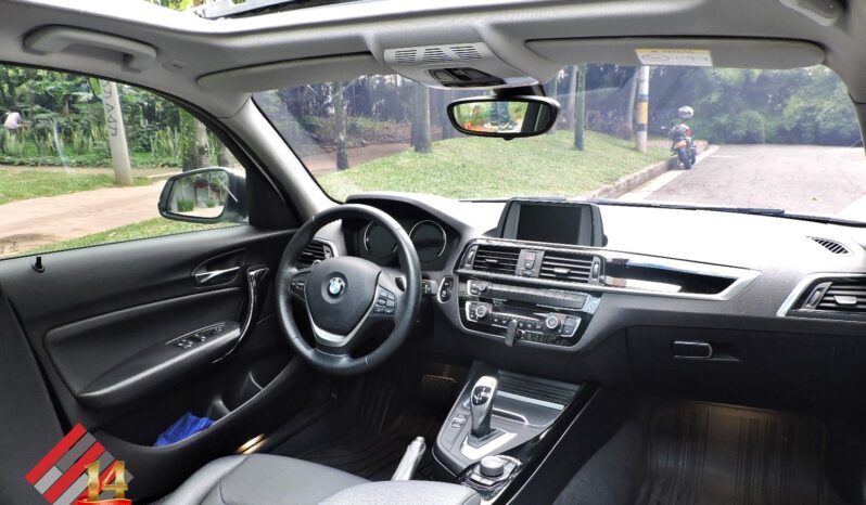 BMW 120i 2018 LCI COMFORT TP lleno