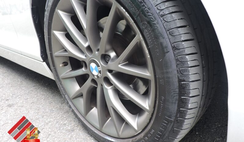 BMW 120i 2018 LCI COMFORT TP lleno