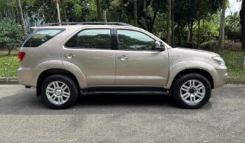 Toyota FORTUNER 4.0 SR5 2008 lleno