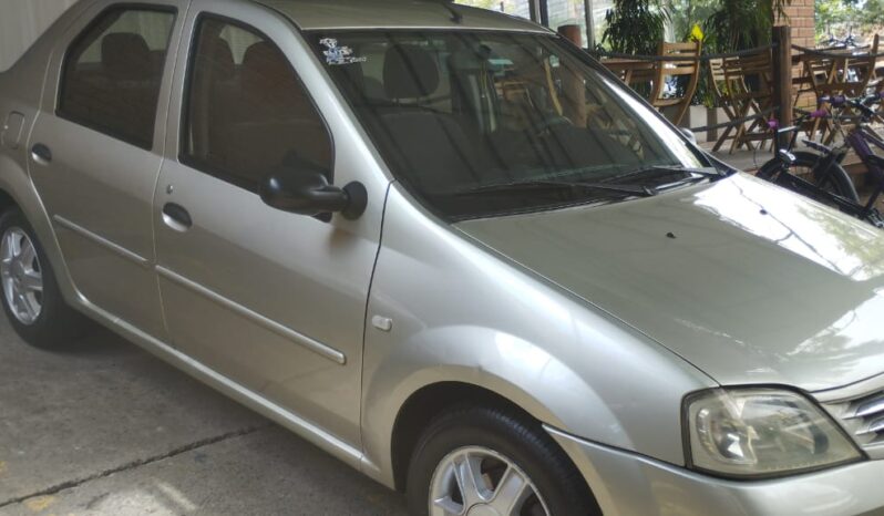 Renault Logan 2009 1.6 lleno