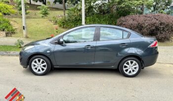 Mazda 2 2014 Sedan lleno