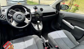 Mazda 2 2014 Sedan lleno