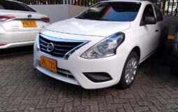 Nissan Versa 2021