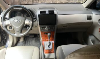 Toyota Corolla 2010 1800 lleno