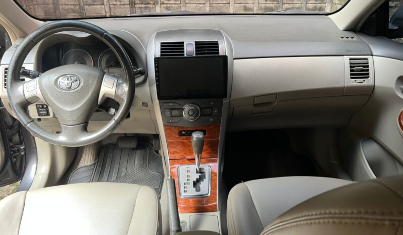 Toyota Corolla 2010 1800 lleno