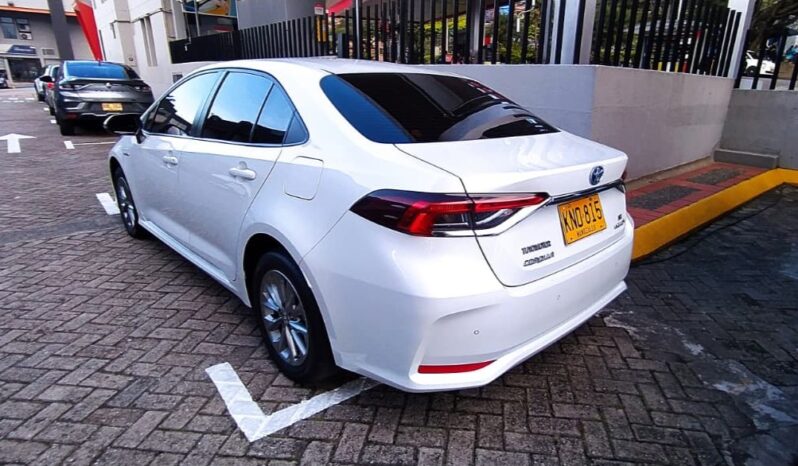 Toyota Corolla 2022 lleno