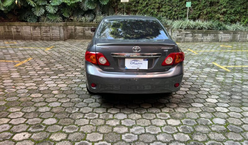 Toyota Corolla 2010 1800 lleno
