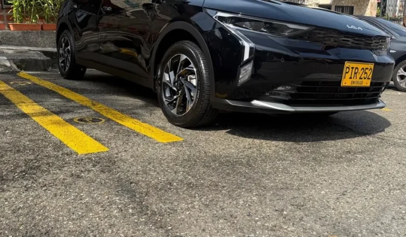 Kia K3 2025 Zenith lleno
