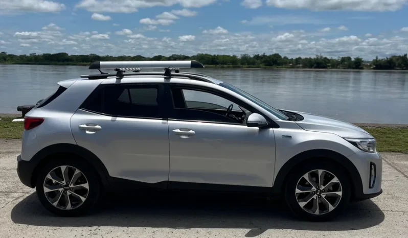 Kia Stonic 2022 Zenith lleno