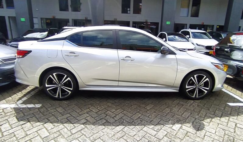 Nissan sentra 2024 SR lleno