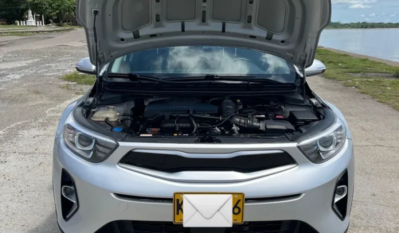 Kia Stonic 2022 Zenith lleno