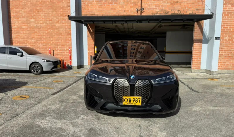 BMW iX 2022 xDrive40 M Sport lleno
