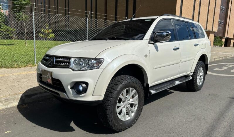 Mitsubishi Nativa 2015 3.2 DIESEL lleno