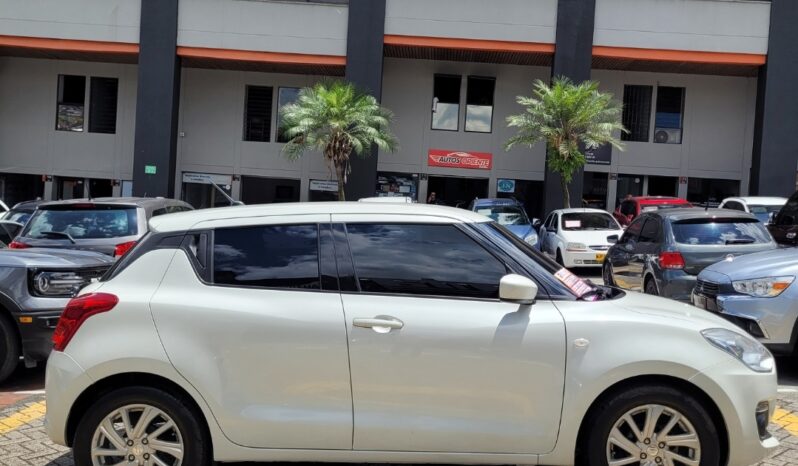 Suzuki Swift 2022 lleno
