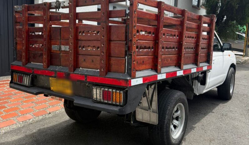 Nissan Frontier 2012 lleno